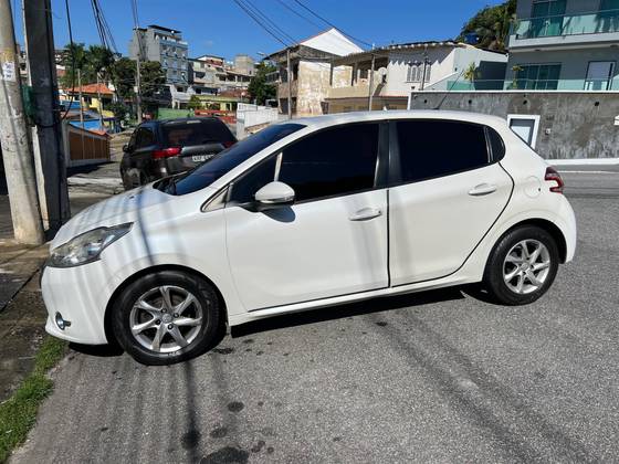 PEUGEOT 208 1.5 ACTIVE PACK 8V FLEX 4P MANUAL